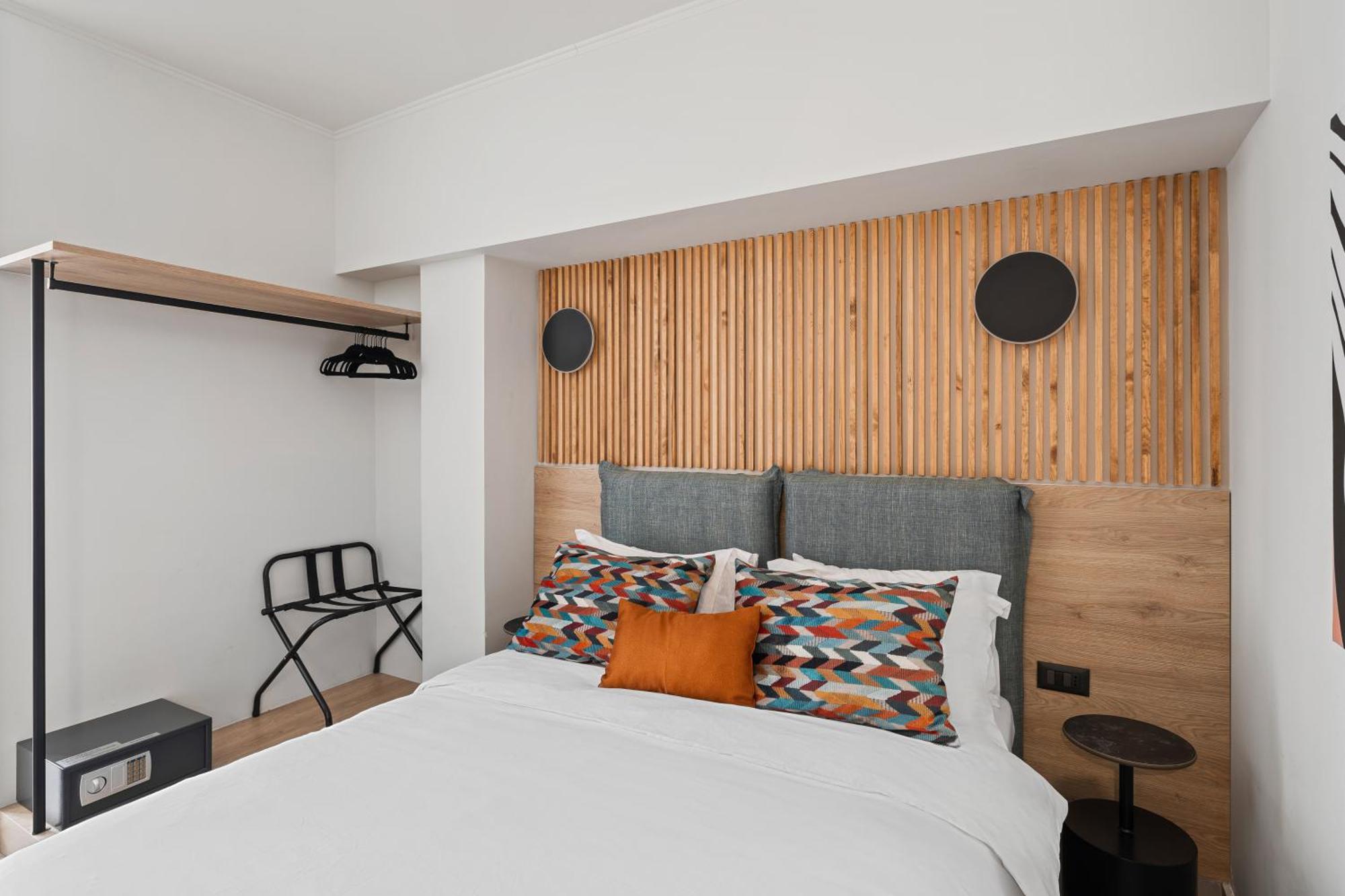 Airio Athens Suites Bagian luar foto